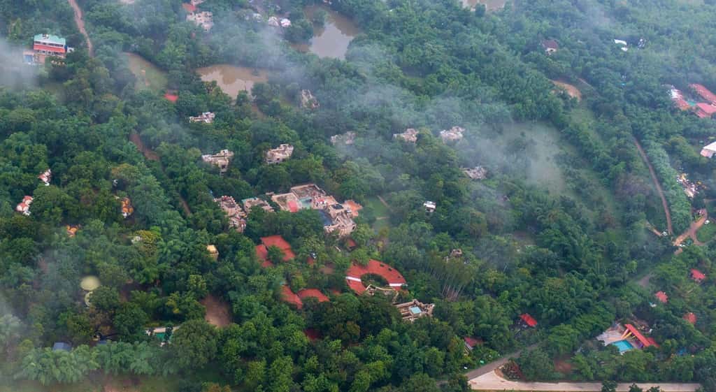 Tathastu Pench from the air, the rooms and lake among the trees at Turia