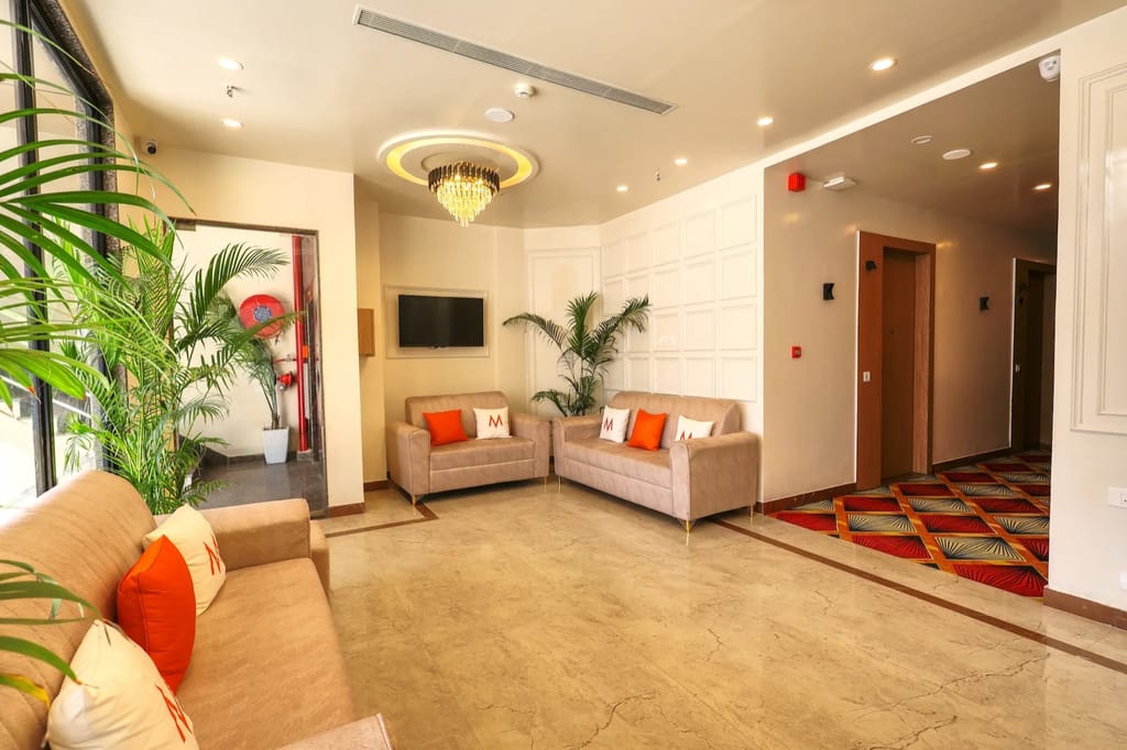 Lobby sitting area with armchairs, Mosaic Connect Ayodhya, Ayodhya
