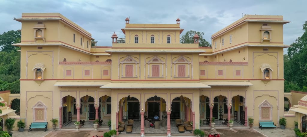 Hotel Narain Niwas Palace