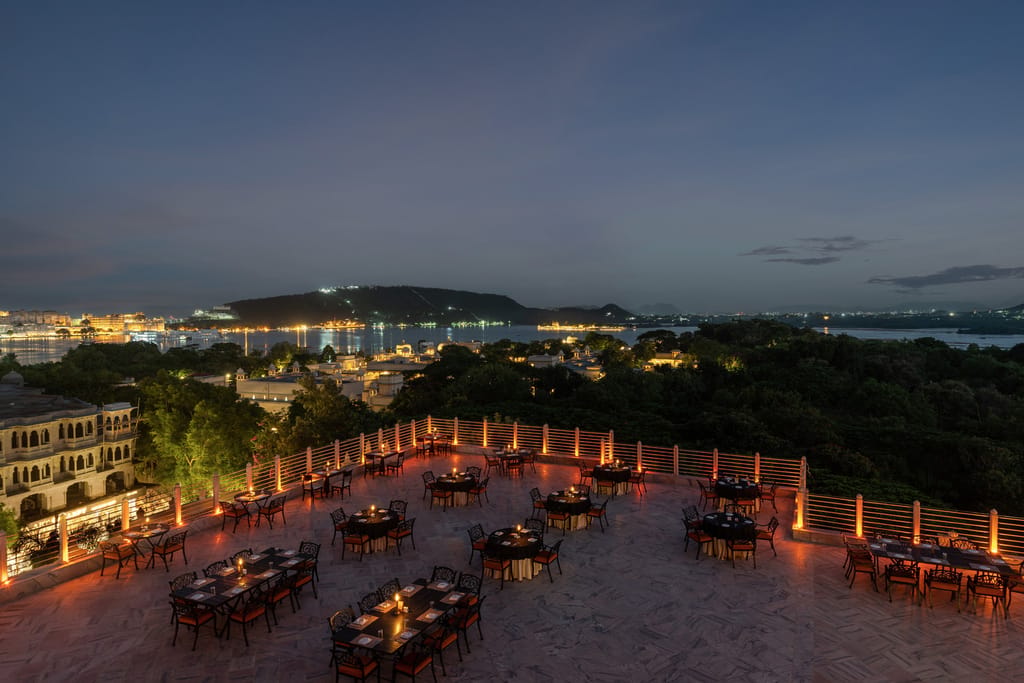 Square Terrace rooftop restaurant with city views