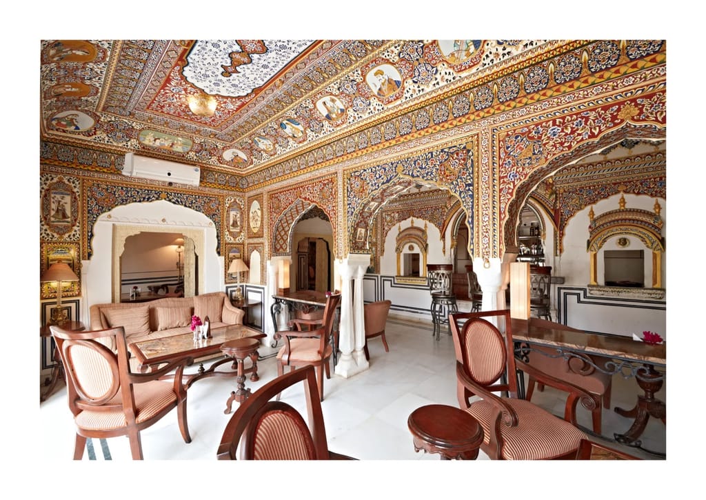 Sileh Khana room painted floor to ceiling