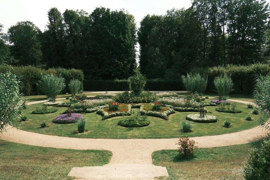 Clipped formal garden with hedges