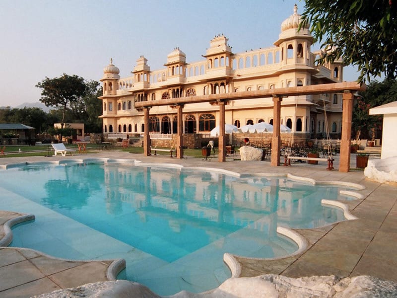 Swimming pool with the palace behind