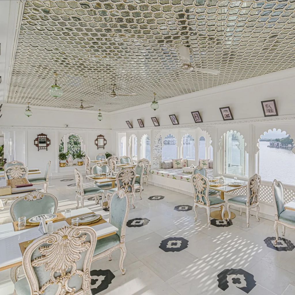 Jharokha, the mirror-ceilinged lake-view dining room, Jagat Niwas Palace, Udaipur