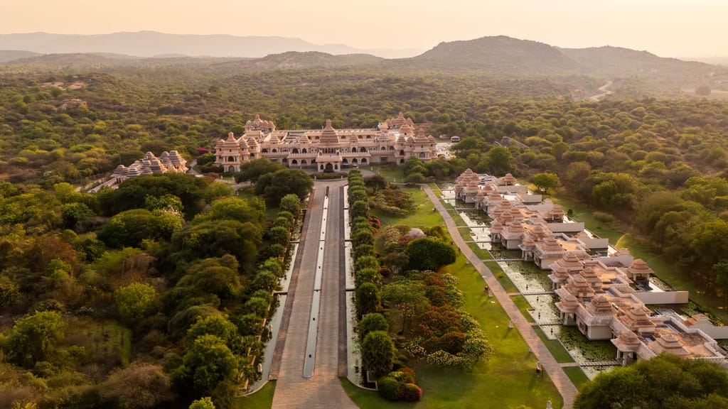 The resort in its landscape from above