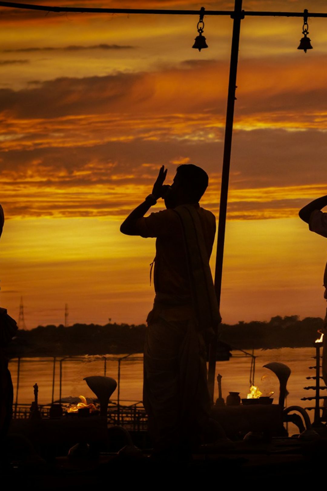 Watch the aarti from a boat, every night, Guleria Kothi · Varanasi