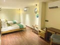 Non-Ganga Facing Room — Ekaanta