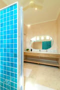 Terrace Suite, Niravi