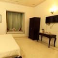 Haveli Deluxe with Gokhara — Boheda Palace