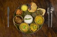 The Gond thali at Kanha Earth Lodge