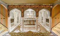 Arched galleries around the central courtyard, Surya Haveli, Jaipur