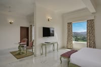 Suite interior