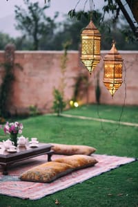 Garden dining corner at Nadis