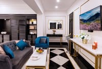 Suite sitting room with chequered floor