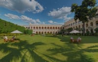 Arcaded hotel wings around the main lawn