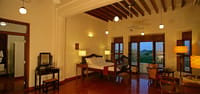 Suite sitting area under timber beams
