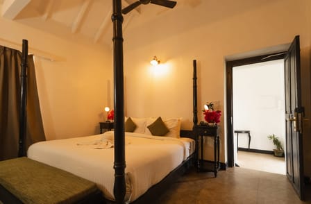 Premium Sea View Room — Fort Tiracol