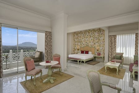 Heritage Chamber Suite — Khas Mahal
