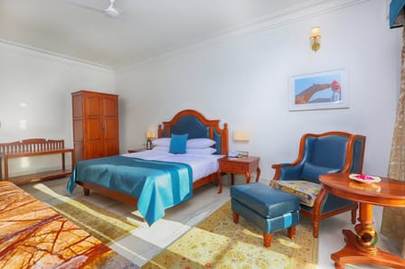 Deluxe Rooms with Balcony — Fateh Niwas