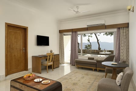 Plunge Pool Suites — Fateh Safari Suites