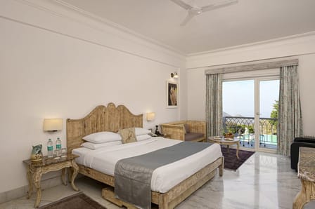 Superior Room with Balcony — Fateh Safari Resort