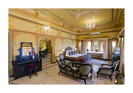 Grand Historical Suite — Chunda Palace