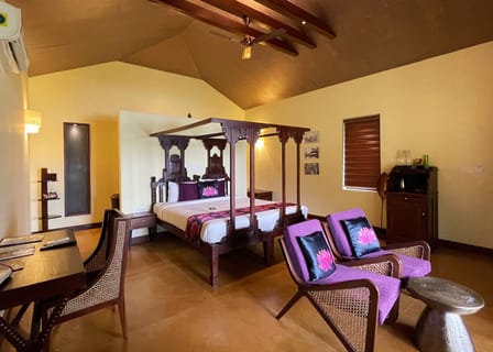 Prana Jacuzzi Cottage