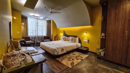Grand King Room