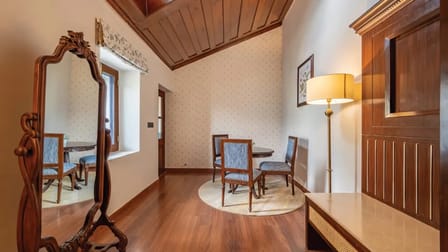 Mayo Heritage Suite