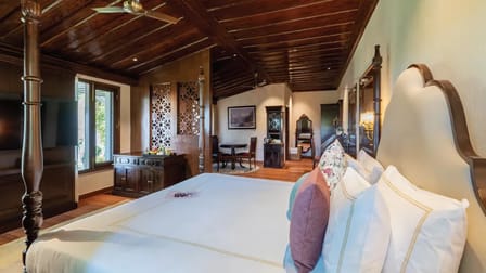 Strutt Deluxe Suite