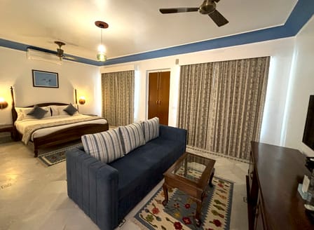 Jr. Suites