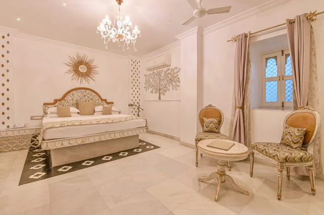 Haveli Room (Non-Lake Facing)