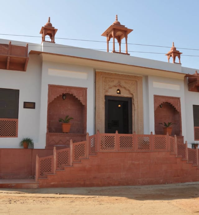 Chandra Mahal Haveli