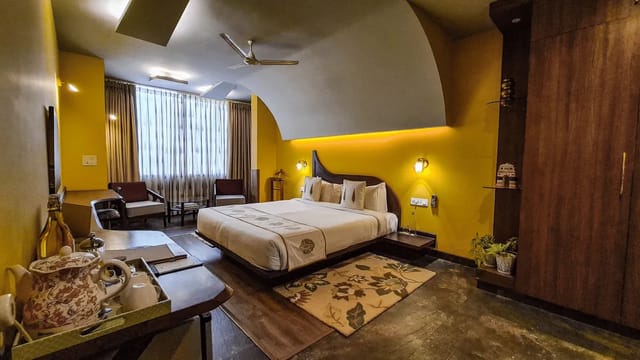 Grand King Room