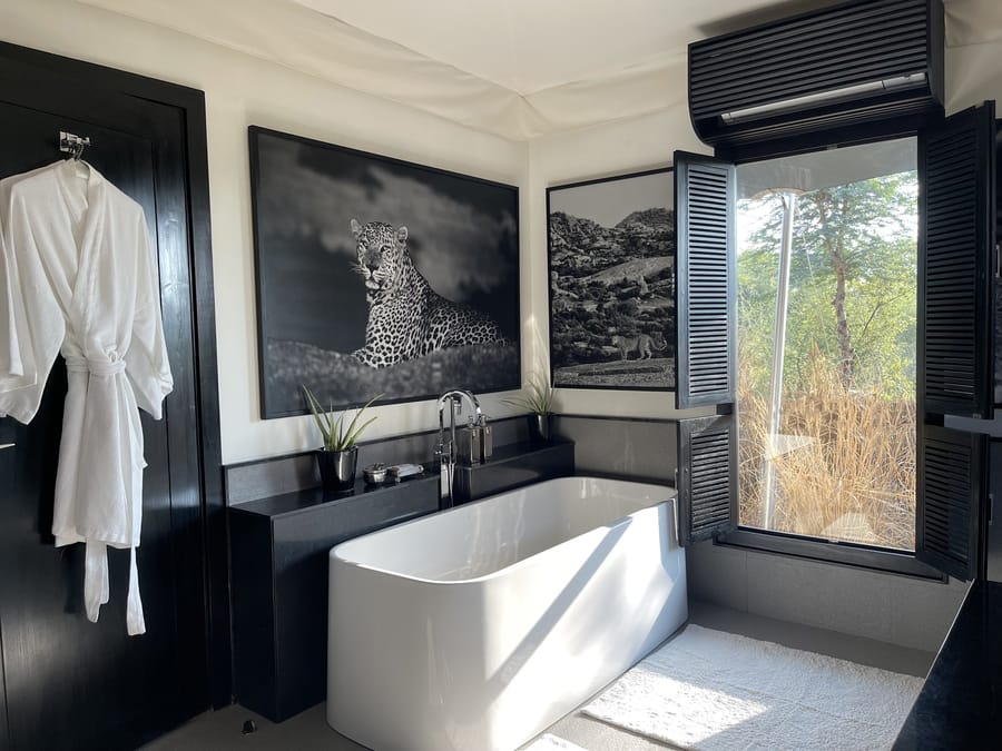 Tented Rock Suite, SUJÁN JAWAI
