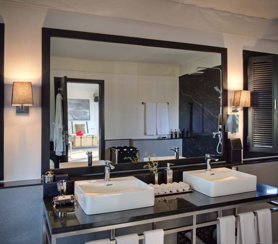 Tented Rock Suite, SUJÁN JAWAI