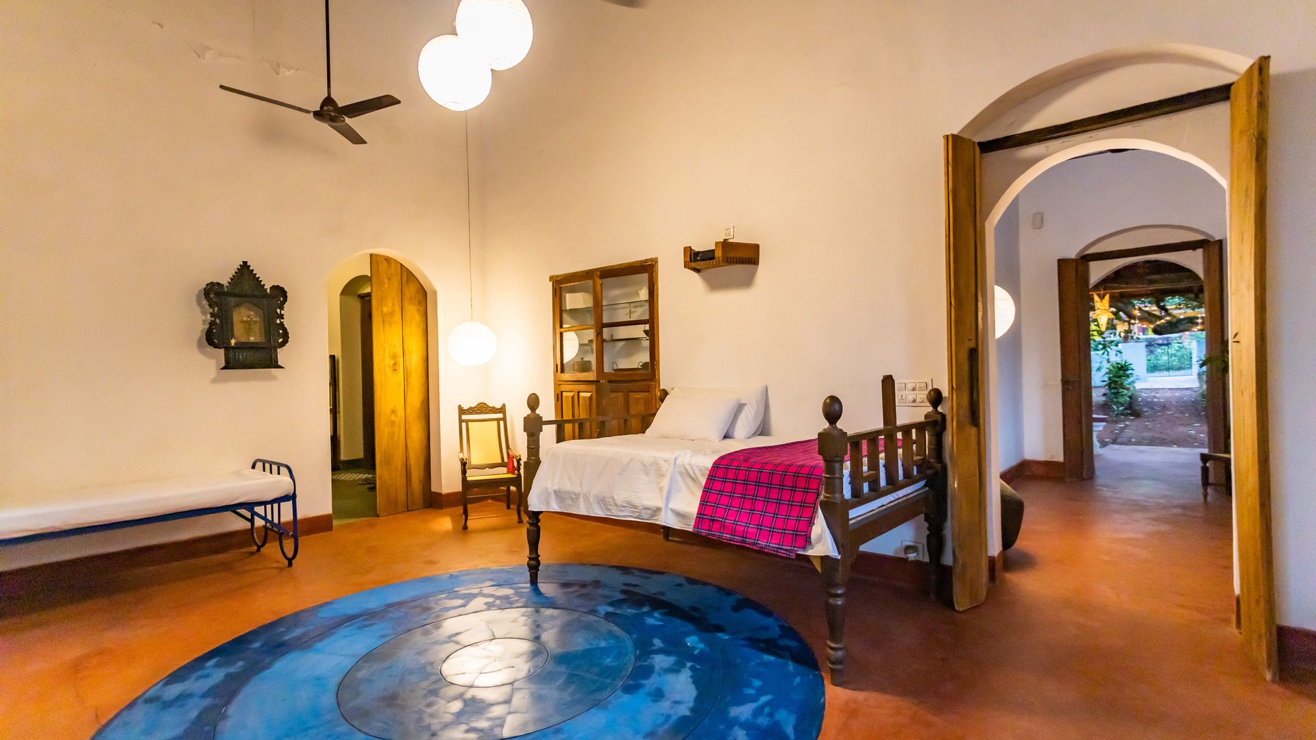 Seclude Falling Cashews