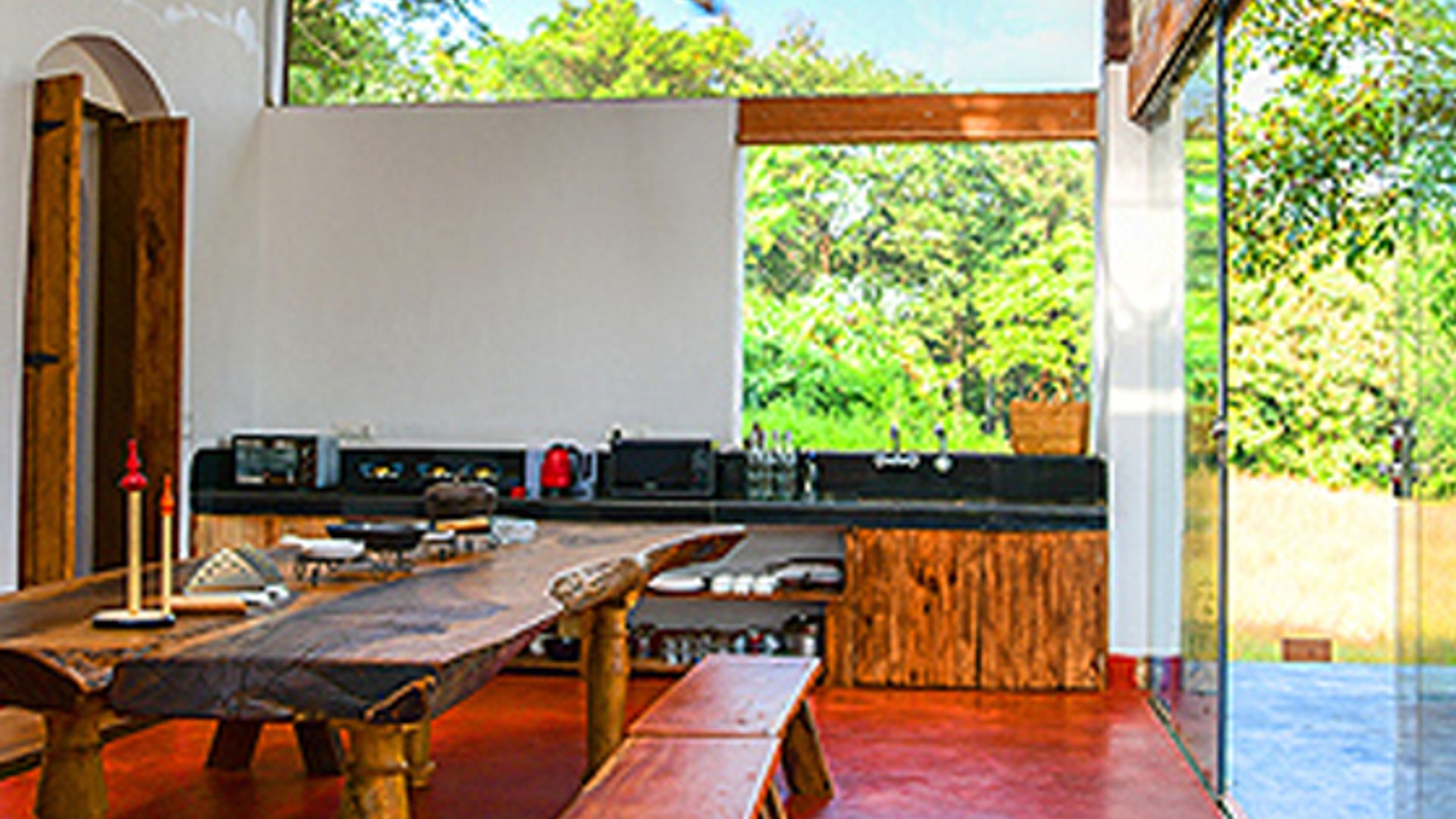 Seclude Falling Cashews