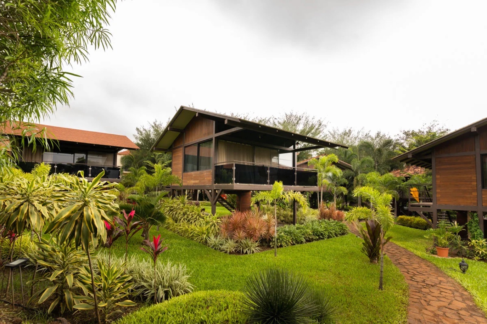 Tree House Garden View