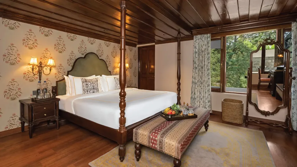 Sir Francis Premier Room